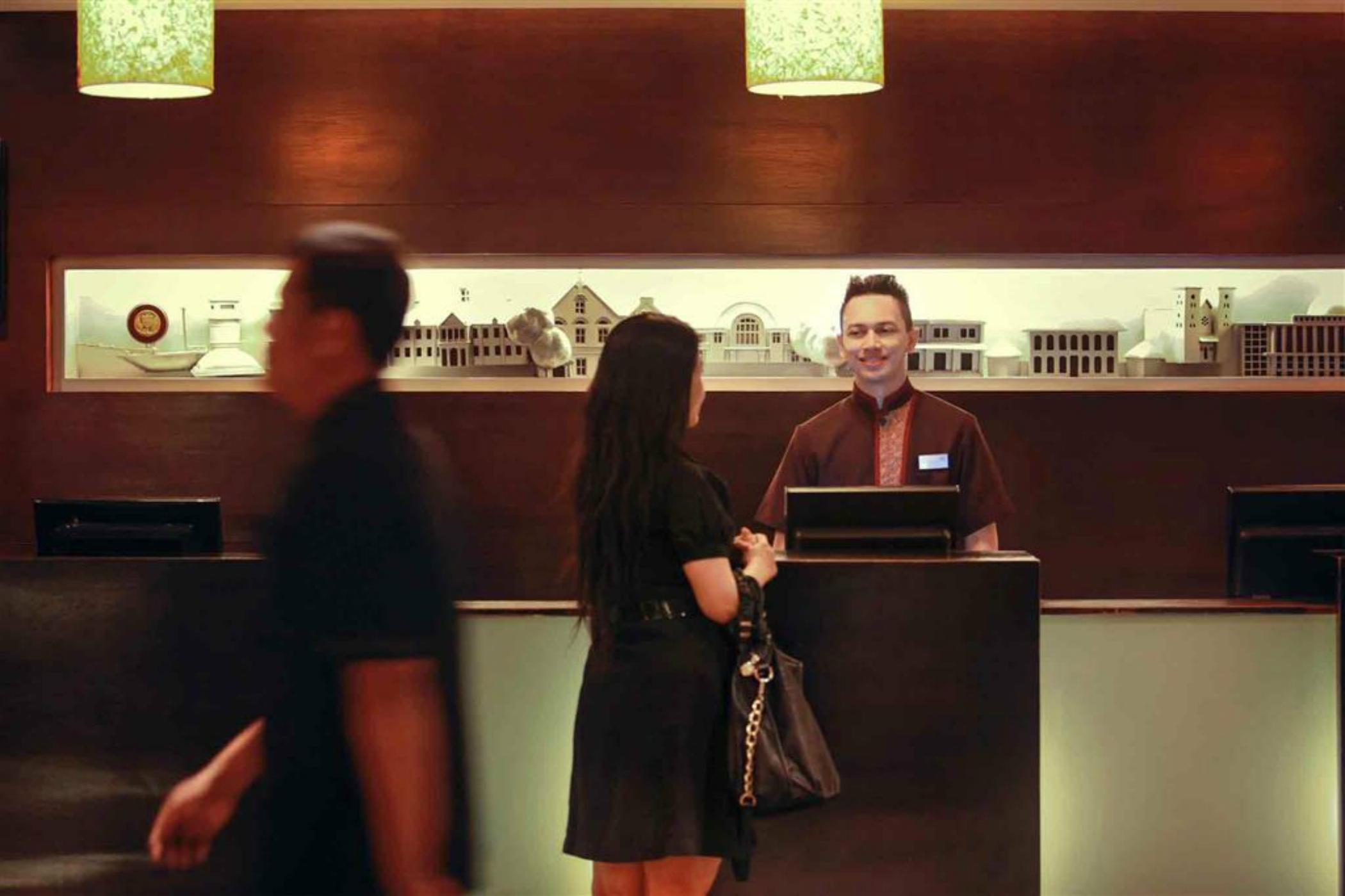 Mercure Convention Center Ancol Hotel Jakarta Bagian luar foto